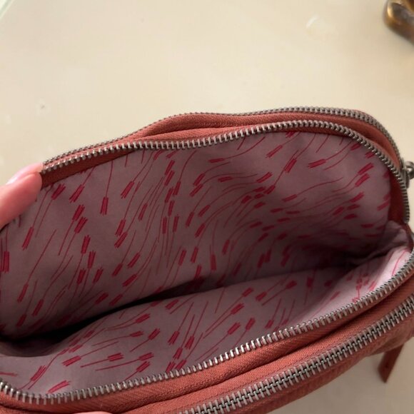 Liebeskind Maike Cross Body Leather Purse in Scarlet - Picture 2 of 3